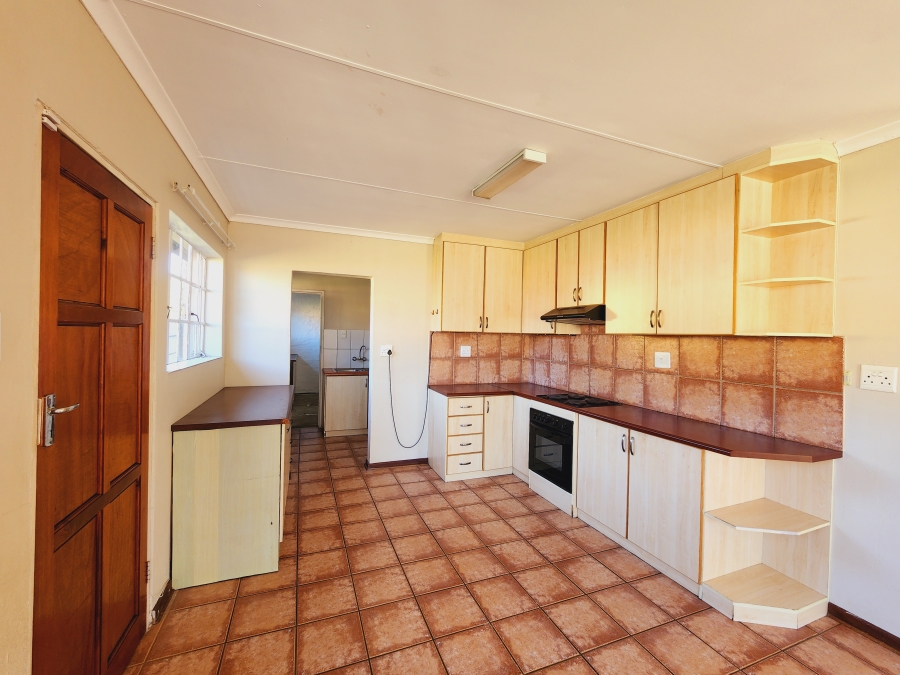 2 Bedroom Property for Sale in Potchefstroom North West